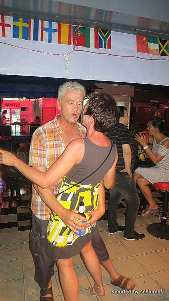 12.06.2013 Smurf Bar