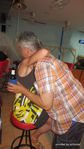 12.06.2013 Smurf Bar