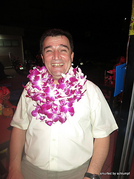 12.08.2013 Smurf Bar