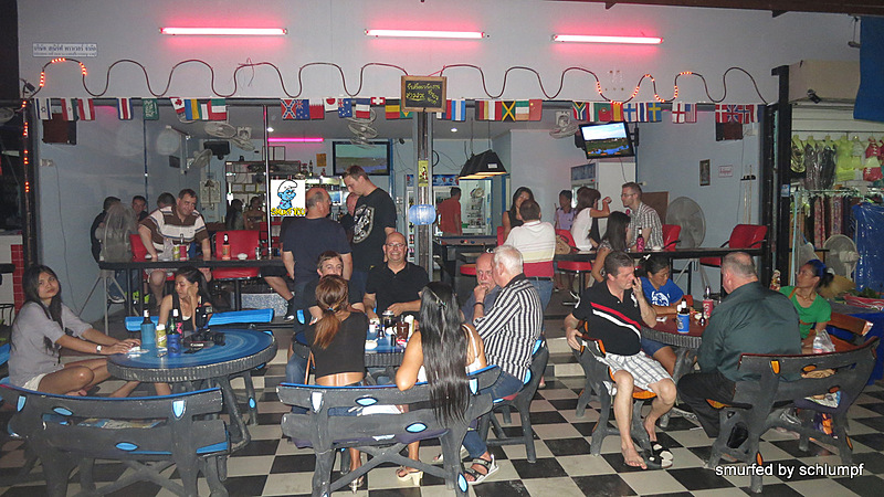 12.10.2013 Smurf Bar