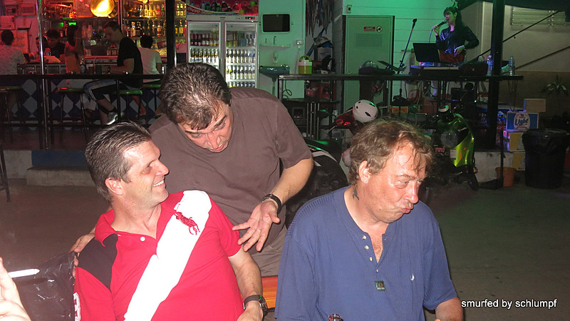 13.10.2013 Smurf Bar