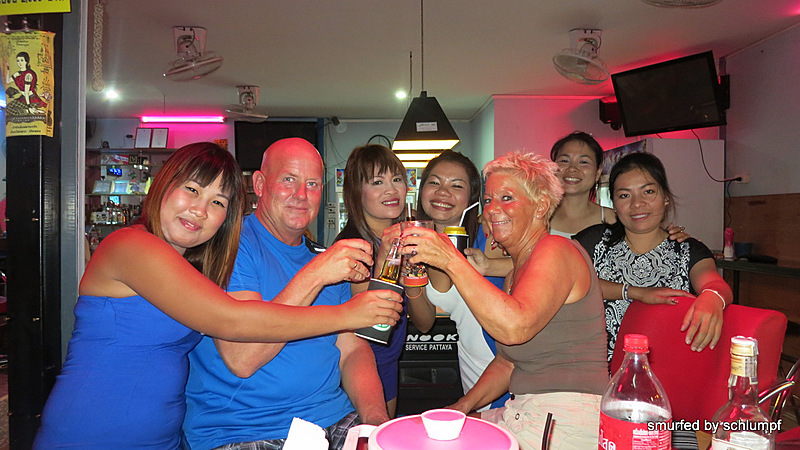 13.11.2013 Smurf Bar