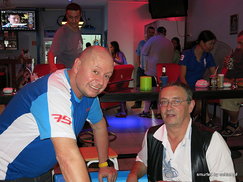 13.12.2013 Smurf Bar