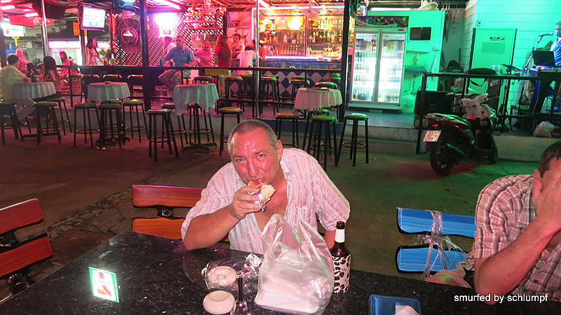 14.11.2013 Smurf Bar