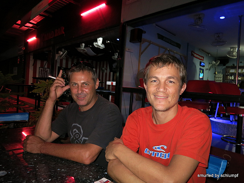 15.12.2013 Smurf Bar
