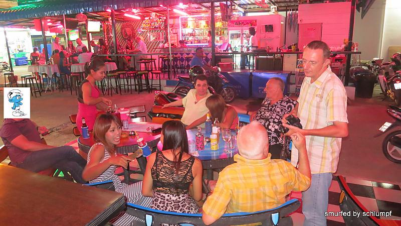 16.06.2013 Smurf Bar