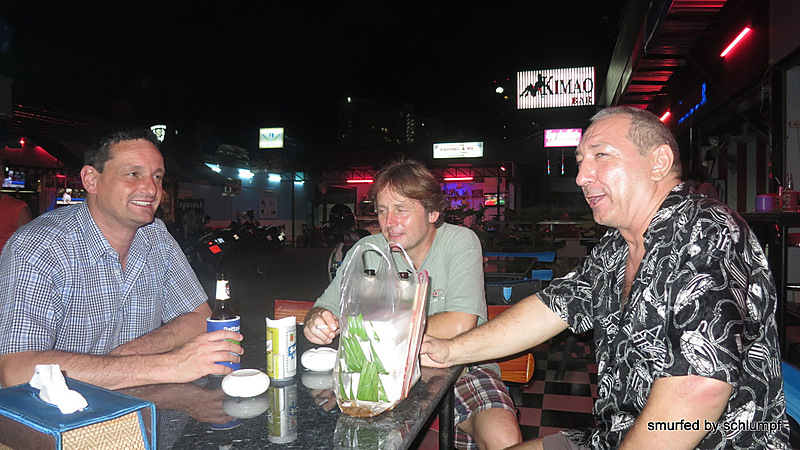 16.11.2013 Smurf Bar