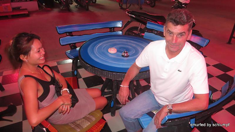 19.06.2013 Smurf Bar