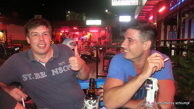19.06.2013 Smurf Bar