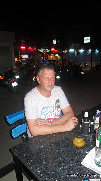 19.11.2013 Smurf Bar