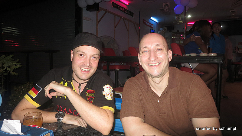 20.11.2013 Smurf Bar