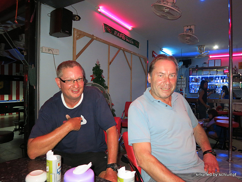 2014-01-04 Smurf Bar