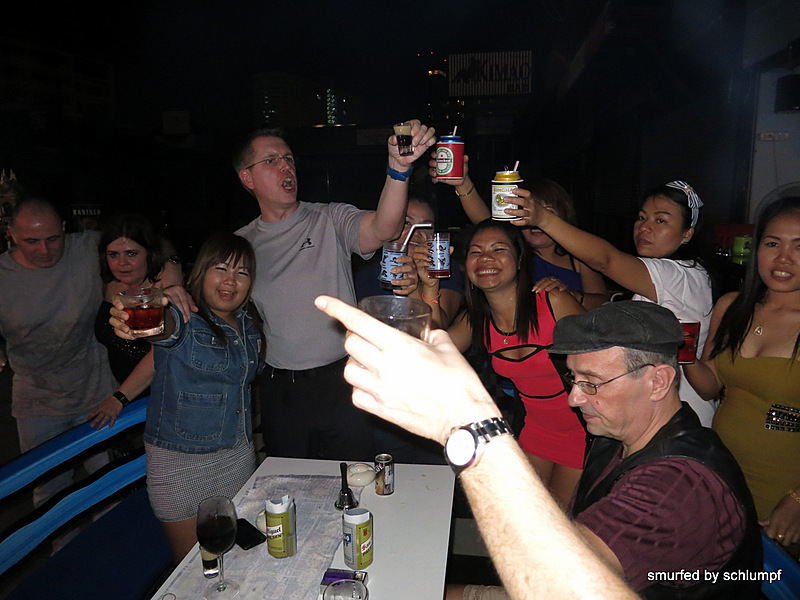 2014-01-07 Smurf Bar