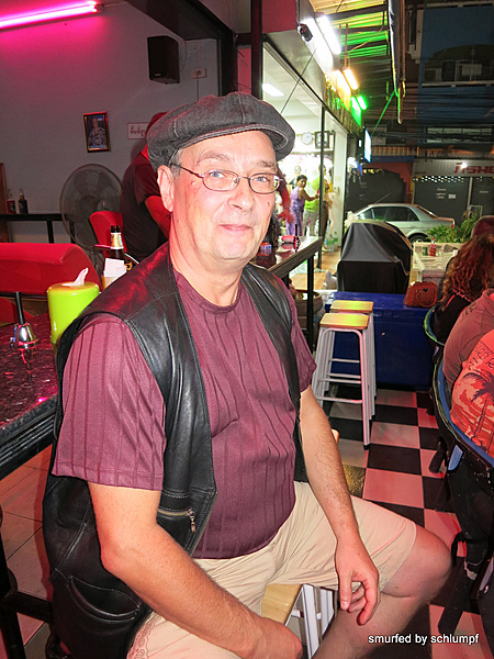 2014-01-07 Smurf Bar
