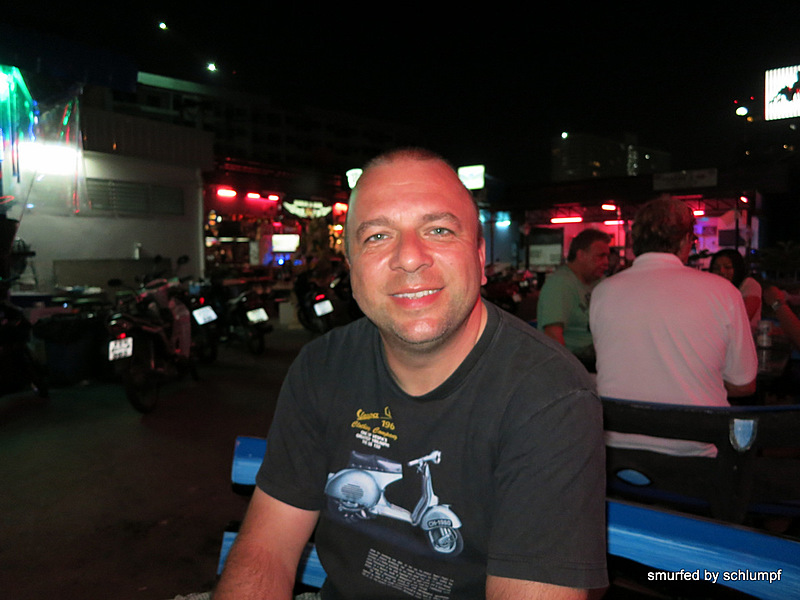 2014-01-09 Smurf Bar
