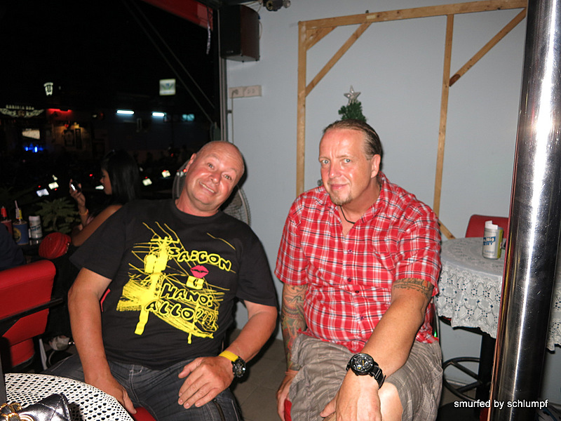 2014-01-10 Smurf Bar