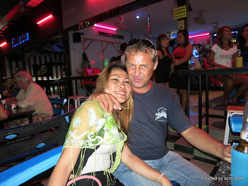 2014-01-12 Smurf Bar