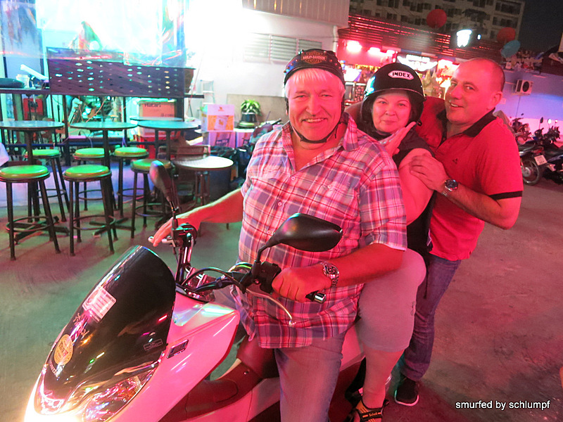 2014-01-16 Smurf Bar