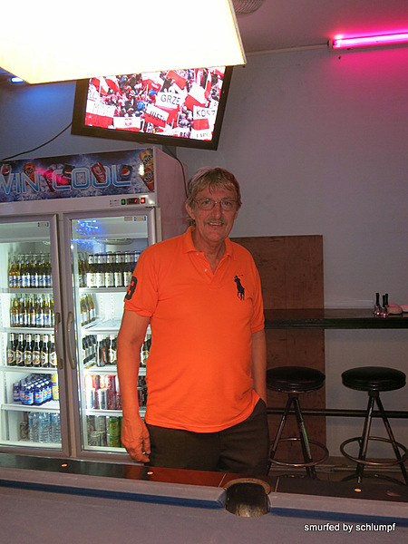 2014-01-19 Smurf Bar