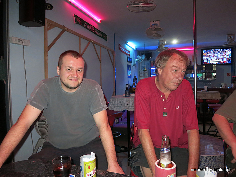 2014-01-23 Smurf Bar