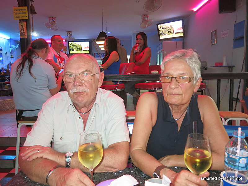 2014-01-27 Smurf Bar
