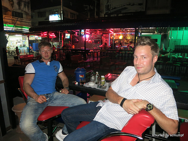 2014-01-29 Smurf Bar