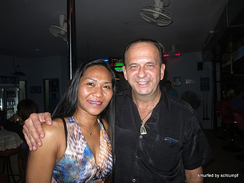 2014-01-29 Smurf Bar