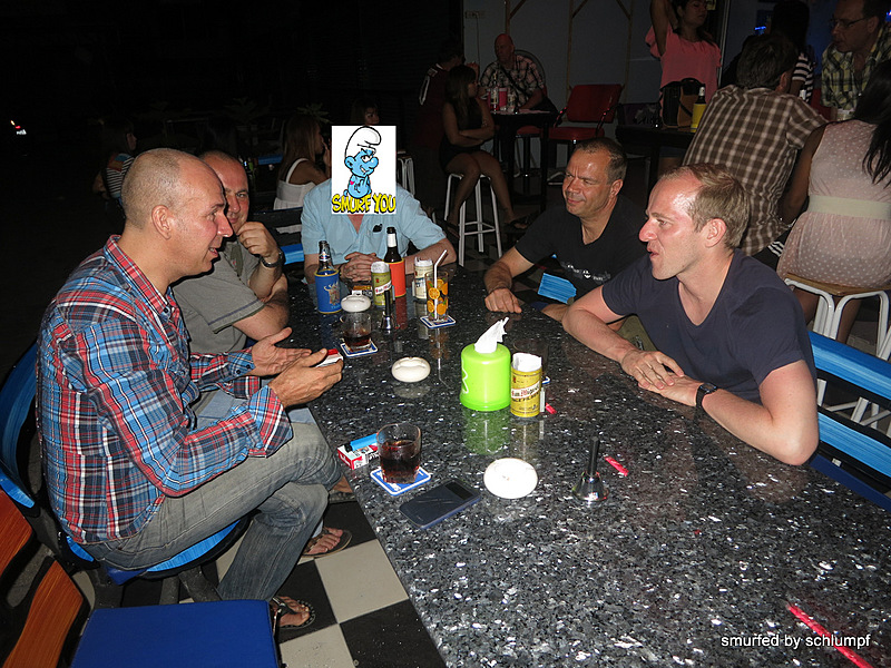 2014-02-02 Smurf Bar