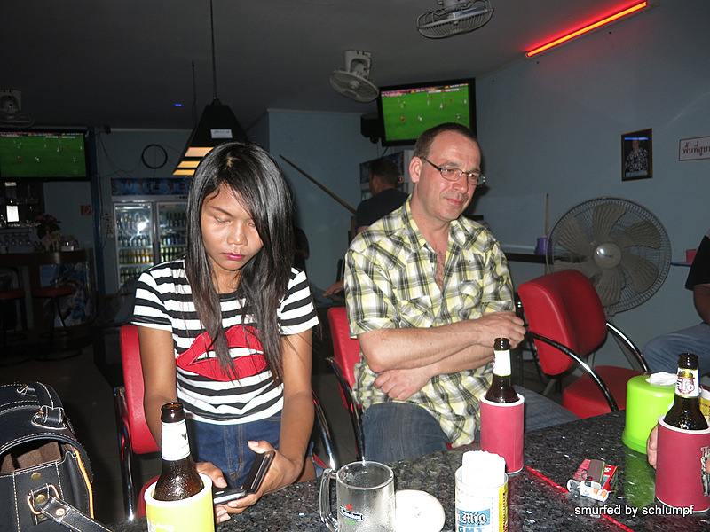 2014-02-02 Smurf Bar