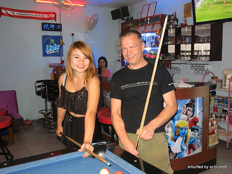 2014-02-03 Smurf Bar