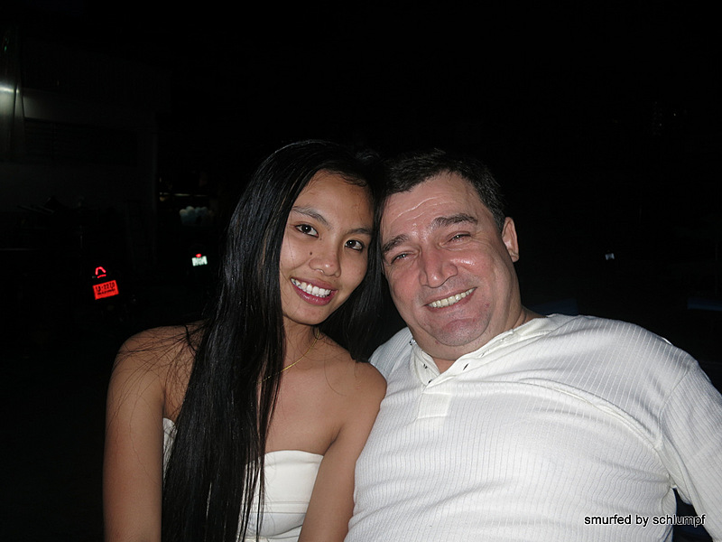 2014-02-04 Smurf Bar