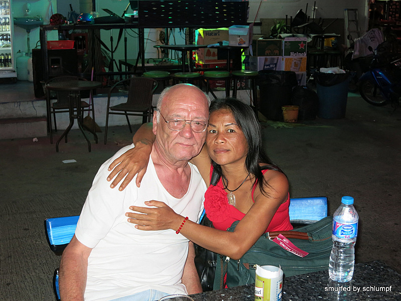 2014-02-06 Smurf Bar