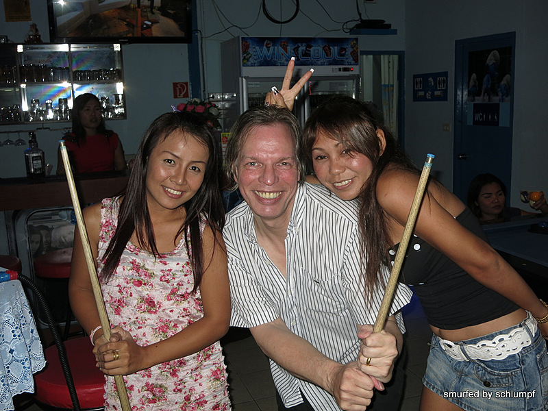 2014-02-12 Smurf Bar