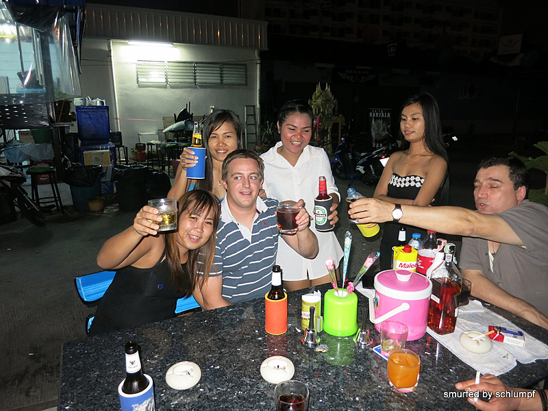 2014-02-13 Smurf Bar
