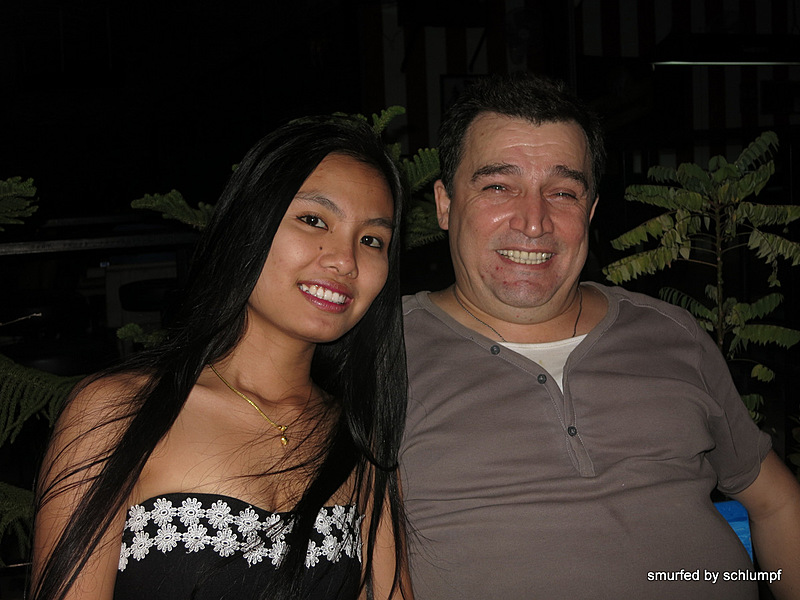 2014-02-13 Smurf Bar