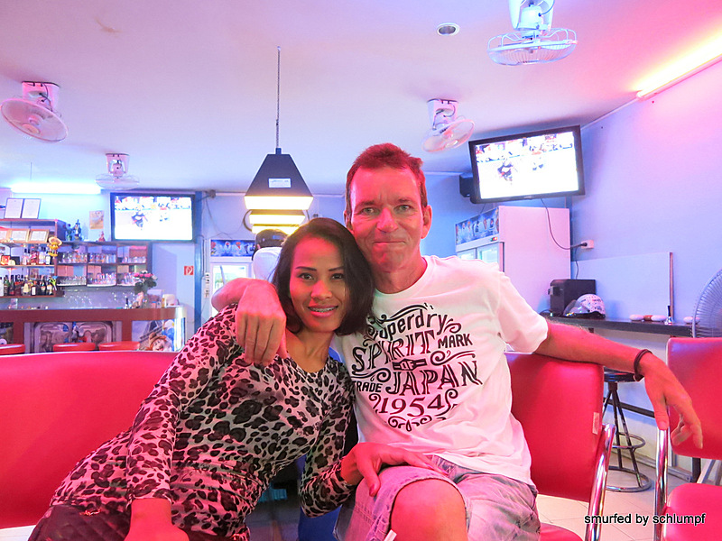 2014-02-14 Smurf Bar