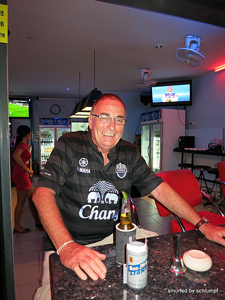 2014-02-22 Smurf Bar