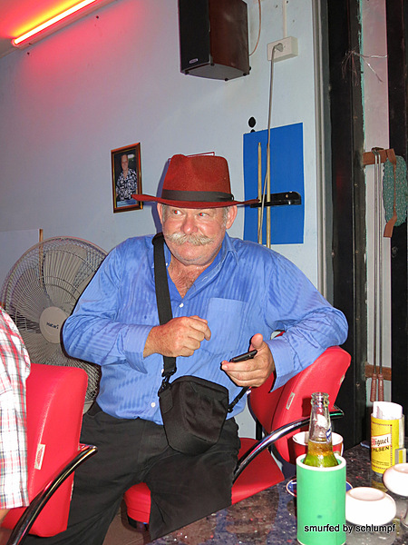 2014-02-23 Smurf Bar