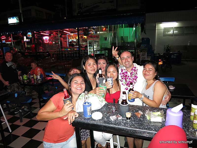 2014-02-25 Smurf Bar