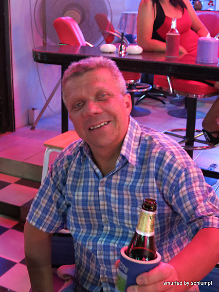 2014-02-26 Smurf Bar