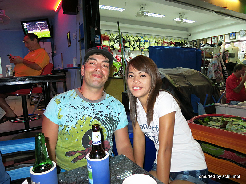 2014-03-01 Smurf Bar