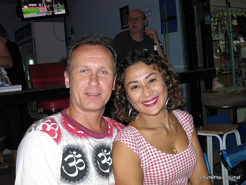 2014-03-04 Smurf Bar