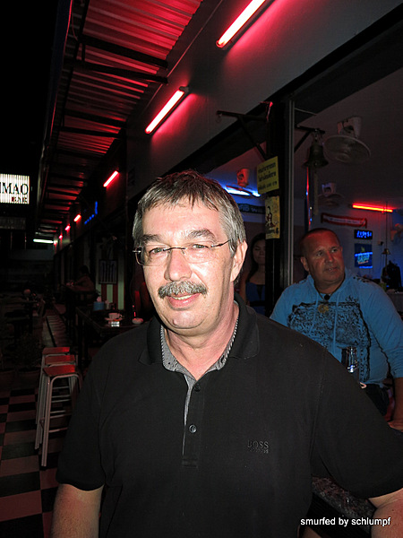 2014-03-04 Smurf Bar