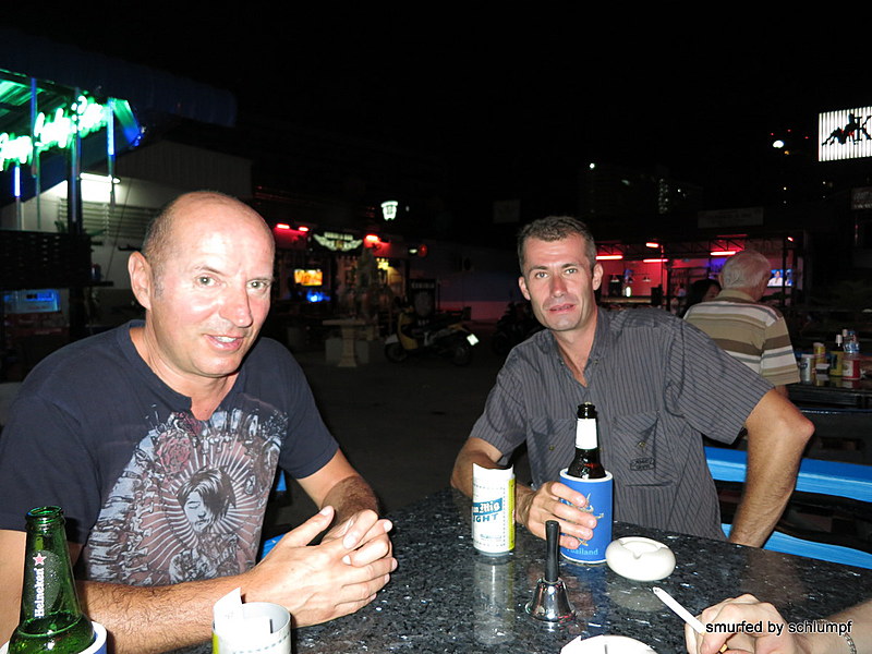 2014-03-06 Smurf Bar