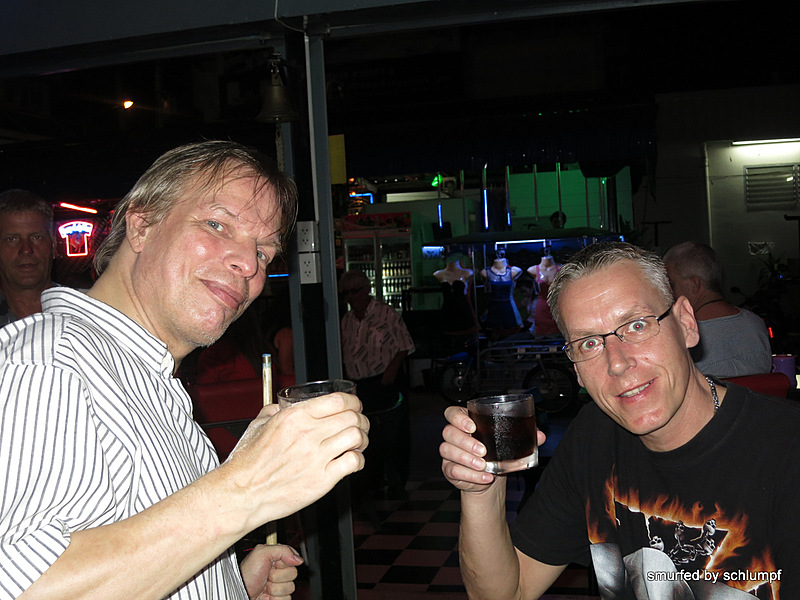 2014-03-09 Smurf Bar