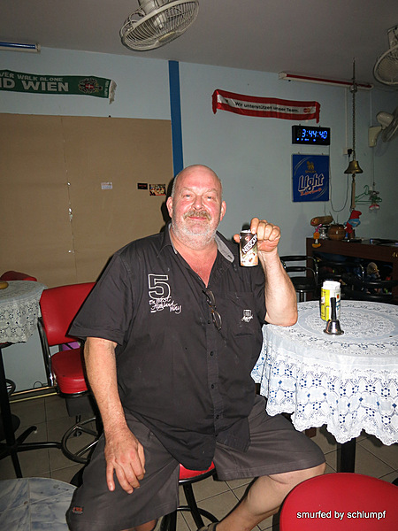 2014-03-11 Smurf Bar