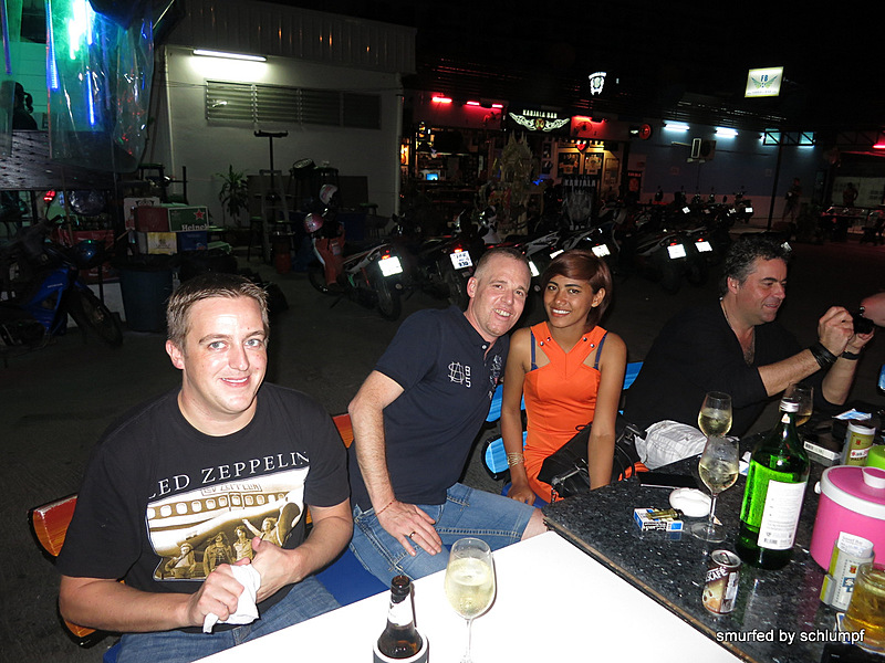 2014-03-14 Smurf Bar