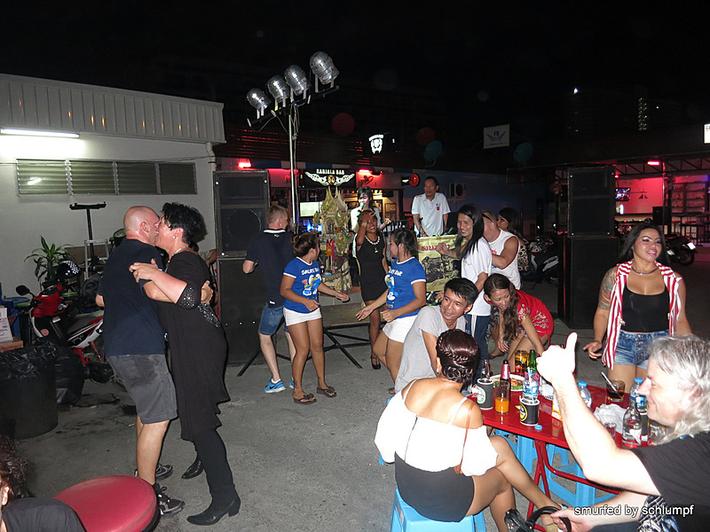2014-03-20 Smurf Bar