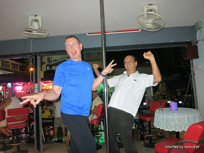 2014-03-22 Smurf Bar