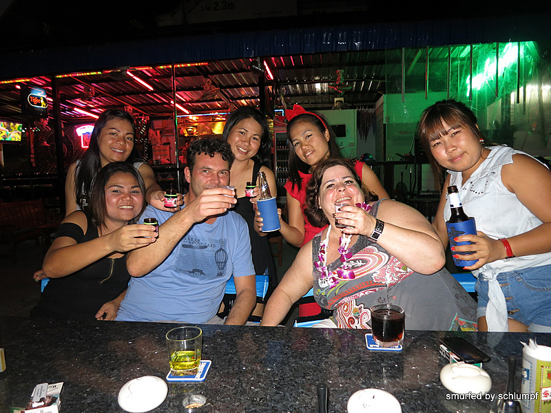 2014-03-23 Smurf Bar